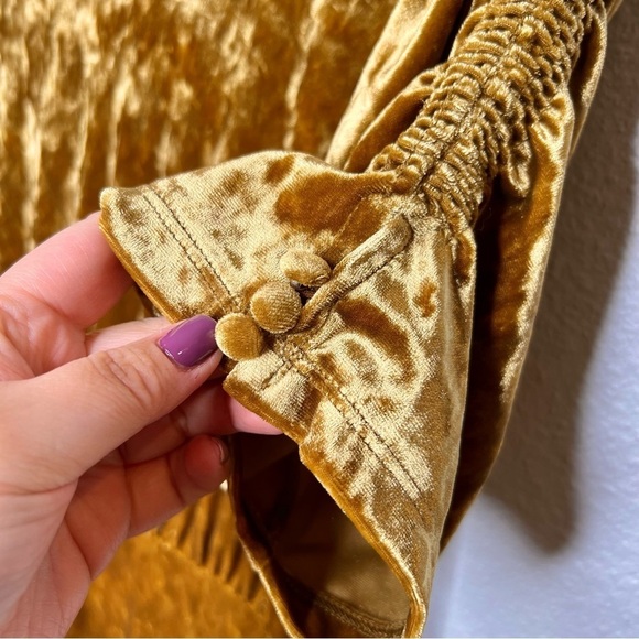 Who What Where Gold Crushed Velvet Women’s Tiered Midi Dress Sz L - Picture 6 of 12
